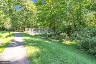4924 Sentinel Dr, Bethesda, MD 20816 - Photo 35