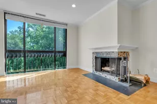 4924 Sentinel Dr, Bethesda, MD 20816 - Photo 3