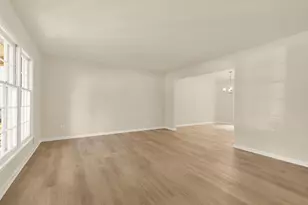 12428 Goldfinch Ct, Potomac, MD 20854 - Photo 9
