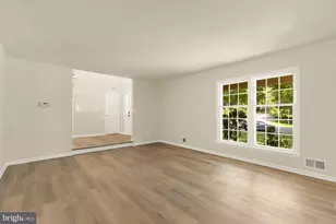 12428 Goldfinch Ct, Potomac, MD 20854 - Photo 11