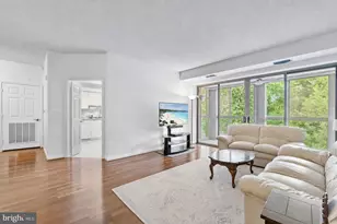 2901 S Leisure World Blvd, Silver Spring, MD 20906 - Photo 9