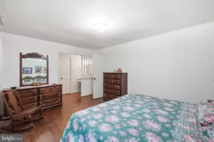 17517 Skyline Dr, Ashton, MD 20861 - Photo 23