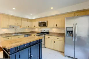 266 New Mark Esplanade, Rockville, MD 20850 - Photo 17