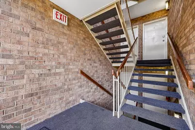 9910 Walker House Road #4, Gaithersburg, MD 20886 - Photo 3