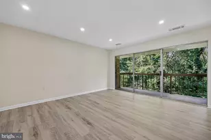 9910 Walker House Rd, Gaithersburg, MD 20886 - Photo 7