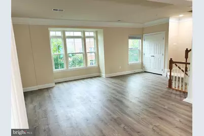 343 Community Center Avenue, Gaithersburg, MD 20878 - Photo 3