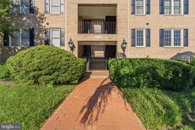 5705 Brewer House Circle #T-2, Rockville, MD 20852 - Photo 3