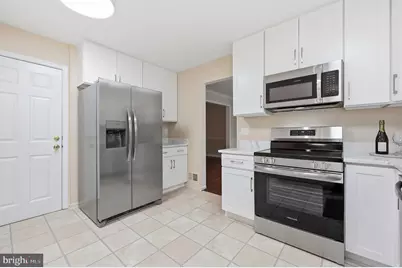 34 Spinning Wheel Court, Germantown, MD 20874 - Photo 9