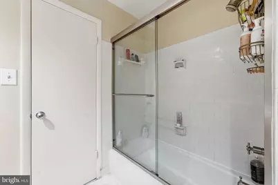 8004 Split Oak Drive, Bethesda, MD 20817 - Photo 47