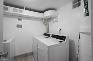 4 Monroe St, Rockville, MD 20850 - Photo 25