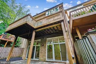 6 Goldleaf Ct, Bethesda, MD 20817 - Photo 23