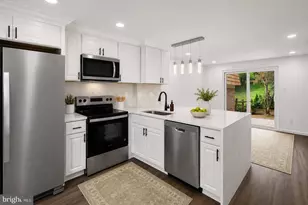 19112 Capehart Dr, Gaithersburg, MD 20886 - Photo 11