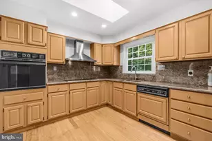 13508 Glen Mill Rd, Rockville, MD 20850 - Photo 9