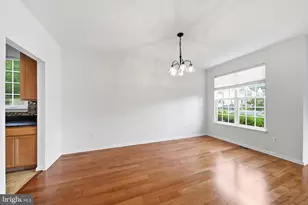 13814 Crownsgate Way, Germantown, MD 20874 - Photo 9