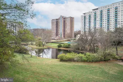 10428 Rockville Pike #402, North Bethesda, MD 20852 - Photo 17