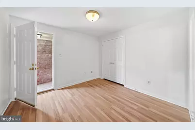 8904 Barrowgate Court, Potomac, MD 20854 - Photo 37