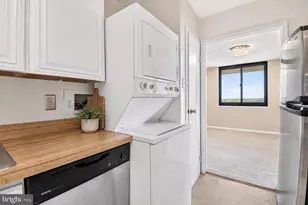 7420 Westlake Terrace, Bethesda, MD 20817 - Photo 13