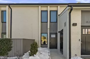 19520 Village Walk Dr, Montgomery Village, MD 20886 - Photo 23