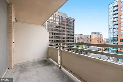 4801 Fairmont Avenue #712, Bethesda, MD 20814 - Photo 27