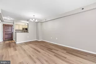 4801 Fairmont Ave, Bethesda, MD 20814 - Photo 7