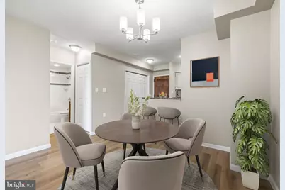 4801 Fairmont Avenue #712, Bethesda, MD 20814 - Photo 3