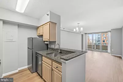 4801 Fairmont Avenue #712, Bethesda, MD 20814 - Photo 11