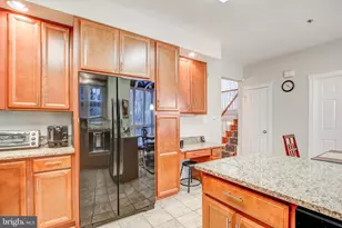 9700 Whitley Park Pl, Bethesda, MD 20814 - Photo 15