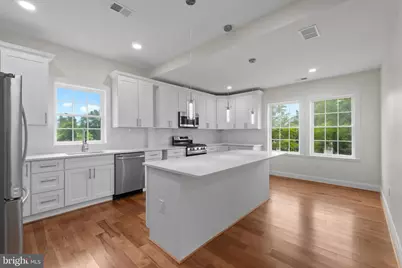 9300 Old Georgetown Road, Bethesda, MD 20814 - Photo 35