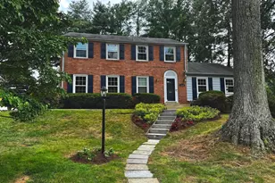 12038 Devilwood Dr, Potomac, MD 20854 - Photo 1