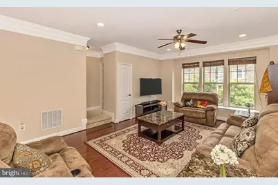 11882 Country Squire Way, Clarksburg, MD 20871 - Photo 7
