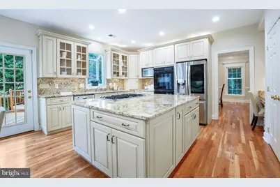 7009 Cashell Manor Court, Rockville, MD 20855 - Photo 13