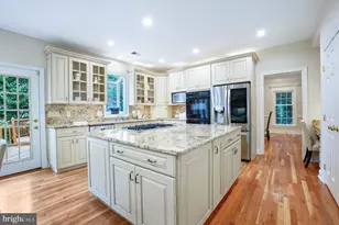 7009 Cashell Manor Ct, Rockville, MD 20855 - Photo 13