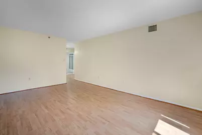 15115 Interlachen Drive #112, Silver Spring, MD 20906 - Photo 13