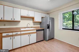 15115 Interlachen Dr, Silver Spring, MD 20906 - Photo 9