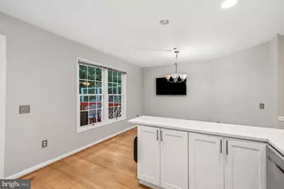 7568 Elioak Terrace, Gaithersburg, MD 20879 - Photo 9