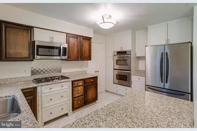 9326 Edgewood Court, Gaithersburg, MD 20877 - Photo 37