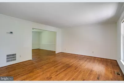 9326 Edgewood Court, Gaithersburg, MD 20877 - Photo 7