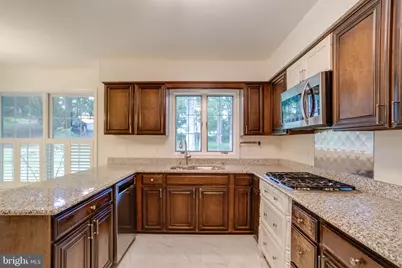 9326 Edgewood Court, Gaithersburg, MD 20877 - Photo 33