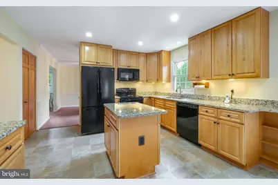 118 Summit Hall Road, Gaithersburg, MD 20877 - Photo 7