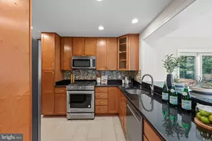 8404 Farrell Dr, Chevy Chase, MD 20815 - Photo 7