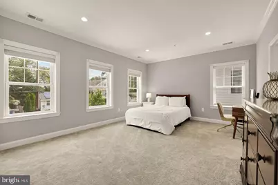 9912 Montauk Avenue, Bethesda, MD 20817 - Photo 39