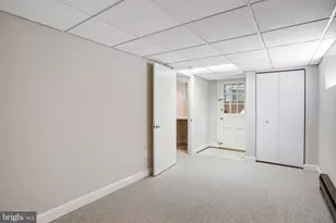 10605 Gainsborough Rd, Potomac, MD 20854 - Photo 27