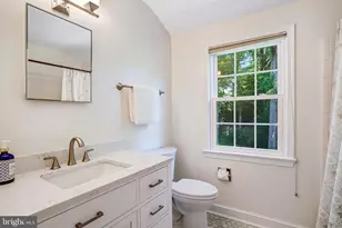 10605 Gainsborough Rd, Potomac, MD 20854 - Photo 21