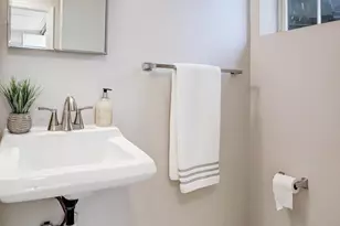 10605 Gainsborough Rd, Potomac, MD 20854 - Photo 29