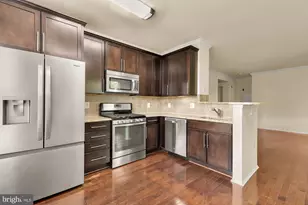 11800 Old Georgetown Rd, Rockville, MD 20852 - Photo 15