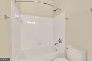 11800 Old Georgetown Rd, Rockville, MD 20852 - Photo 27