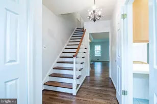 3500 Hamlet Pl, Chevy Chase, MD 20815 - Photo 11