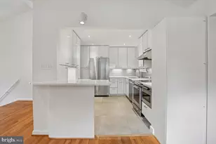 6511 Callander Dr, Bethesda, MD 20817 - Photo 11