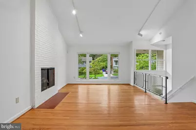 6511 Callander Drive, Bethesda, MD 20817 - Photo 3