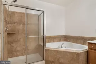 11846 Little Seneca Pkwy, Clarksburg, MD 20871 - Photo 29